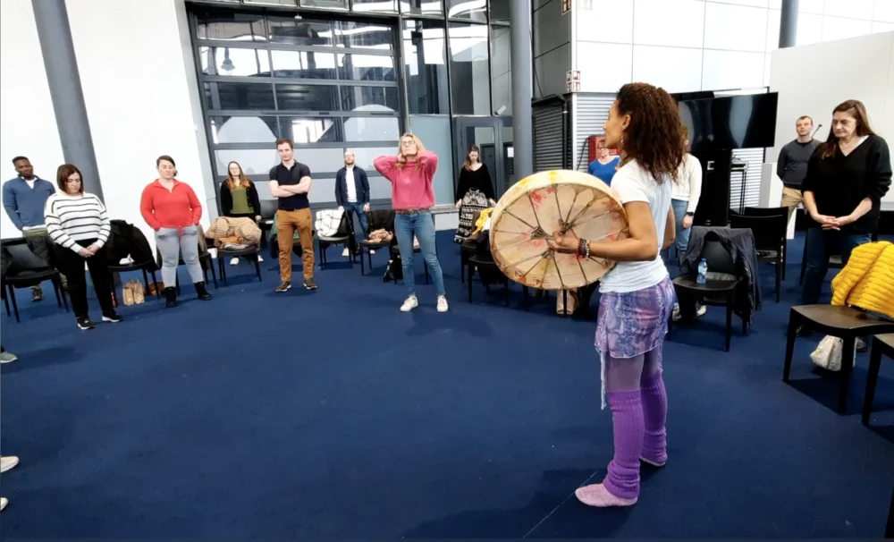 Résilience au feedback et stabilité émotionnelle