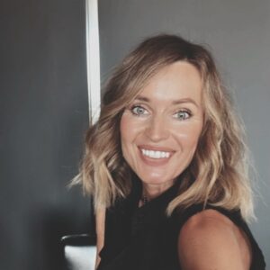 Zuzana Zecikova